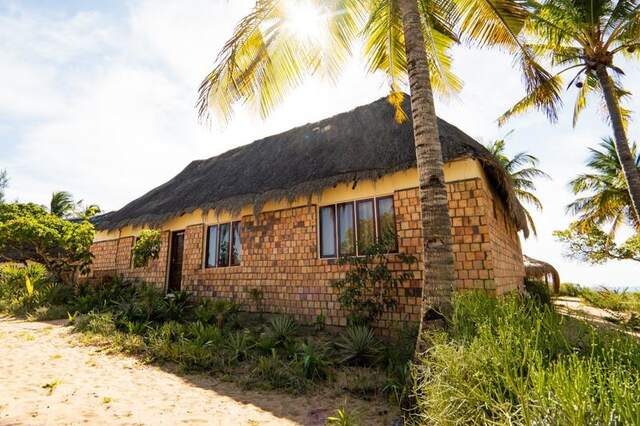 Thatched cottage
